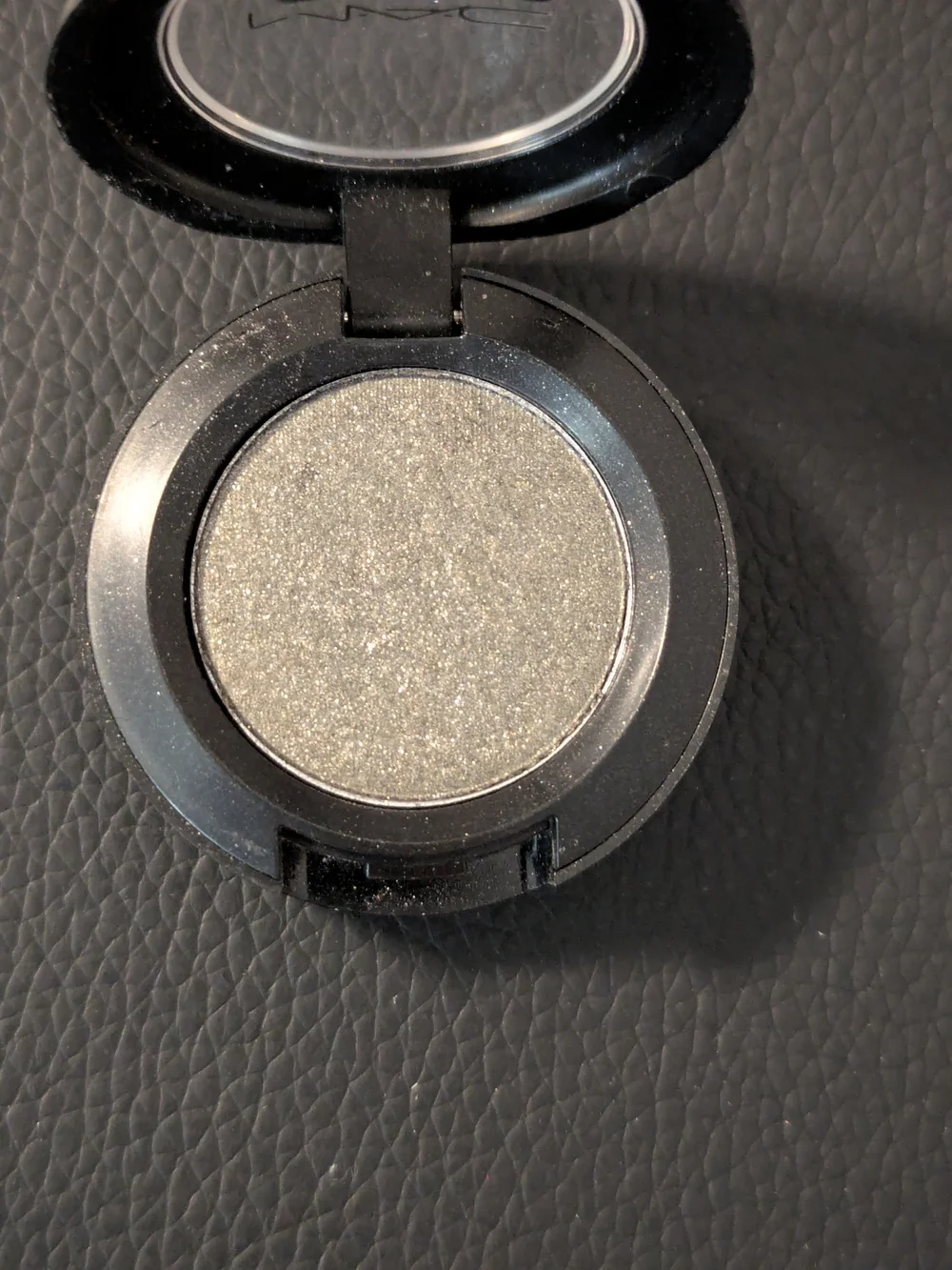 MAC Cosmetics mac greensmoke